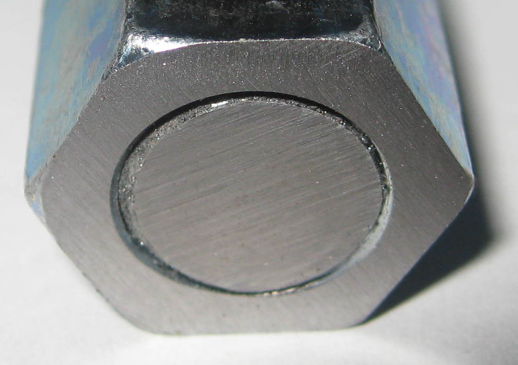 Closeup of the face of the microtome.